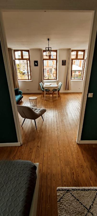 Apartamento Le Godefroy De Bouillon Boulogne-sur-Mer Exterior foto